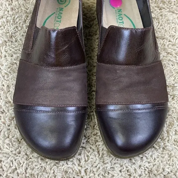 NWOT Naot brown leather Koru Miro slip on flats sz 40
