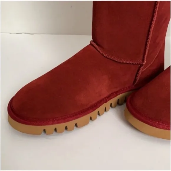 NWOT Nest Footwear Denali Suede Pull On Tall Boots