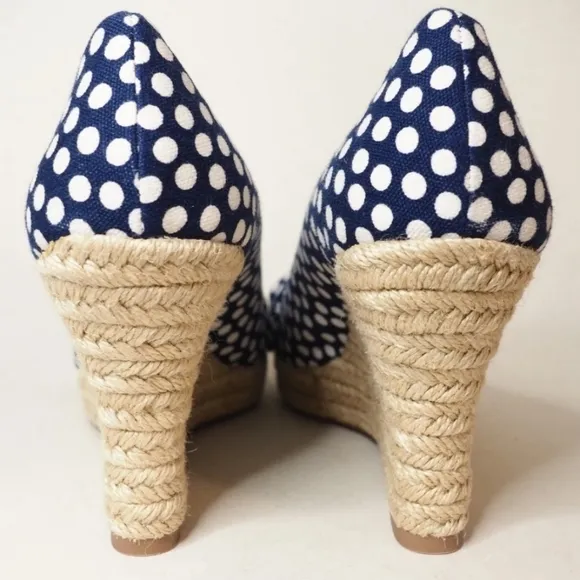 NWoT POLKA DOT Tory Burch White Polka Dot NAVY Wedge Heels Sandals Sz 9-Last 1