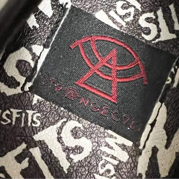 NWOT STRANGE CULT x MISFITS band Lydia slip on Flats black &amp; white goth punk  10