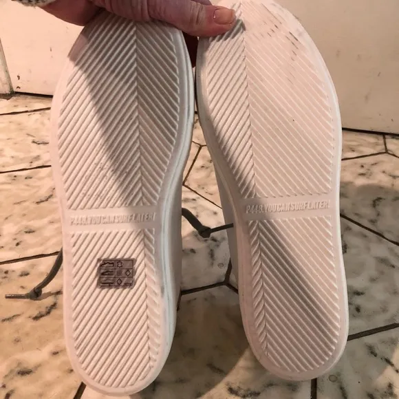 NWOT Thea Low-Top Sneakers with Leopard Back