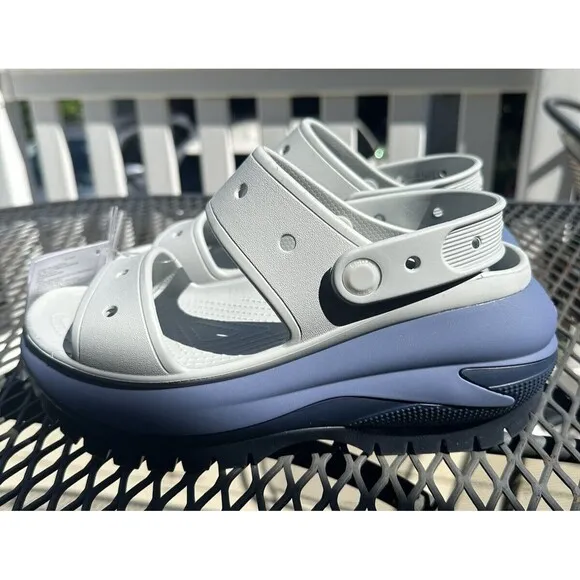 NWT Crocs Mega Crush Women’s Size 7 Mens 5 Matte Grey Sandals