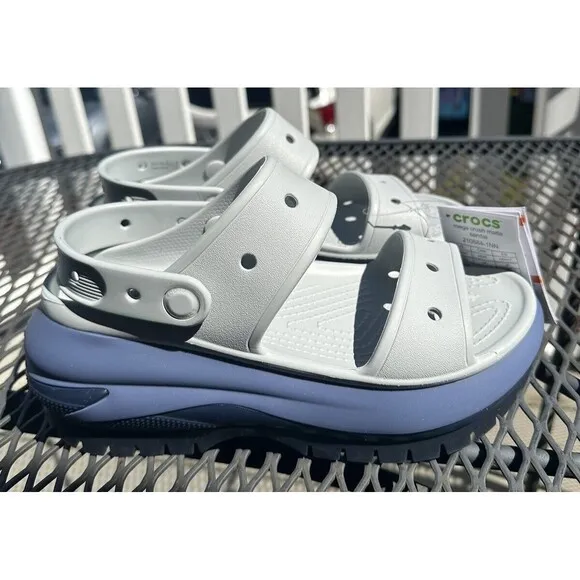 NWT Crocs Mega Crush Women’s Size 7 Mens 5 Matte Grey Sandals