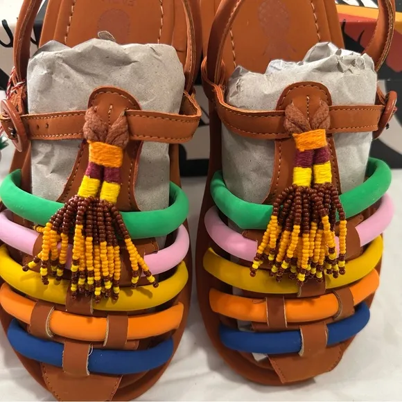 NWT in BOX FARM Rio Rainbow Beaded Tassel Vegan Sandals Sz 7 dust bag reg $225