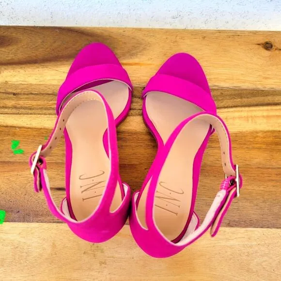 NWT I.N.C. Adjustable Ankle Strap Sandals, Fuchsia, Size 5
