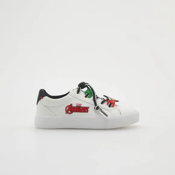 NWT Marvel Avengers Kids Sneakers With Superhero Charms White