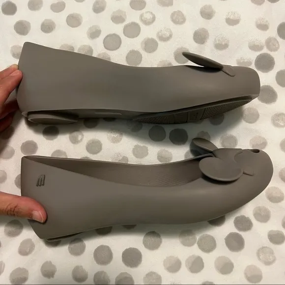NWT Melissa Woman’s Ultragirl Minnie Peep Toe Mickey Ears Ballet Flat Grey Sz 5