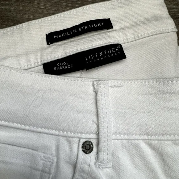 NWT NYDJ Women's Plus Size White Crop Marilyn Straight Denim Jeans Size 20WT