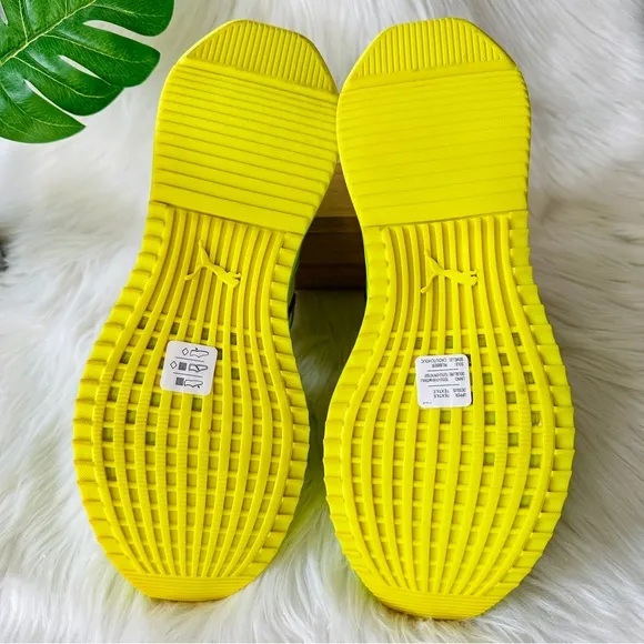 NWT PUMA Fenty by Rihanna Fenty Avid Cut-out Lime Leather Sneakers, 9.5