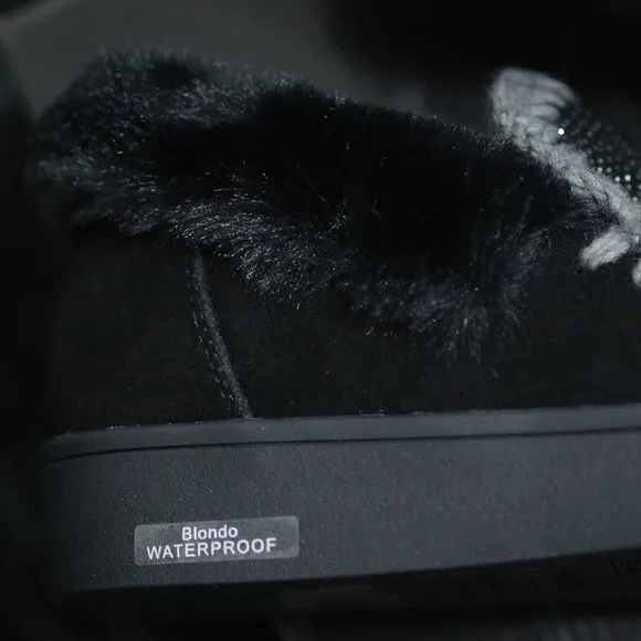 NWT Waterproof Genuine Suede and Faux Fur Mocassin Boots.
