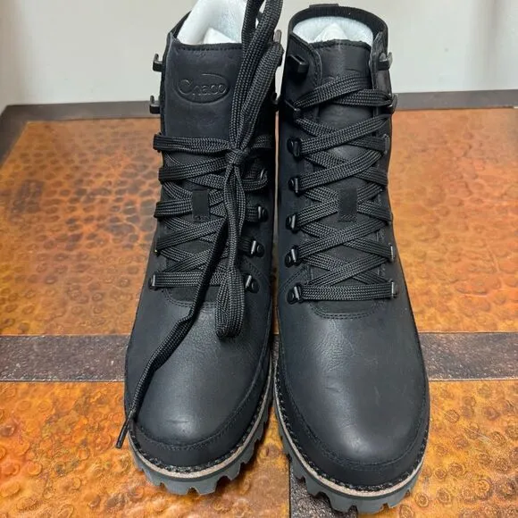 NWT/NIB (Sz.9) Chaco Fields Lace-Up Waterproof Leather Ankle Boots