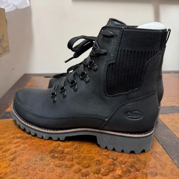 NWT/NIB (Sz.9) Chaco Fields Lace-Up Waterproof Leather Ankle Boots
