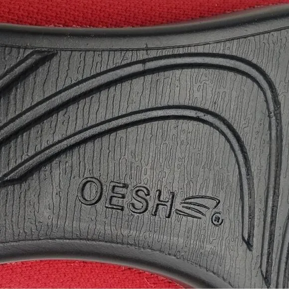 OESH &quot;THE DREAM&quot; RED STRETCH 3D KNIT BREATHABLE FLEXIBLE &amp; LIGHTWEIGHT FLATS🆕