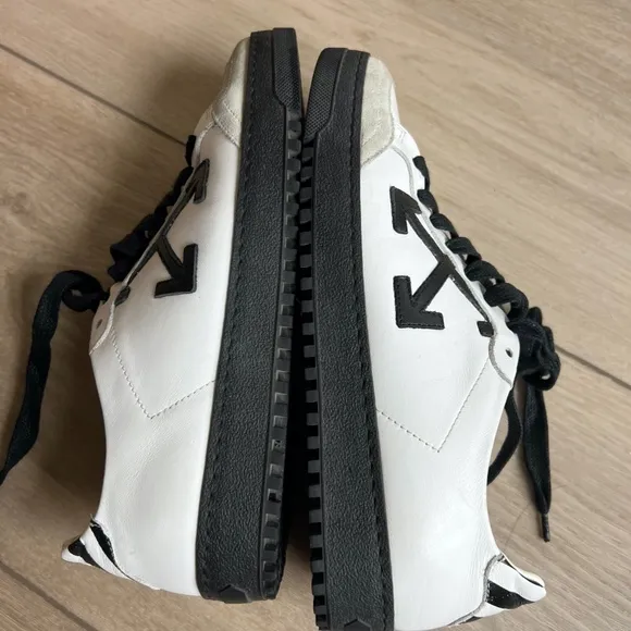 Off-white c/o Virgil Abloh Cup Sole Sneaker