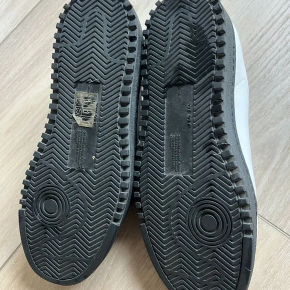 Off-white c/o Virgil Abloh Cup Sole Sneaker