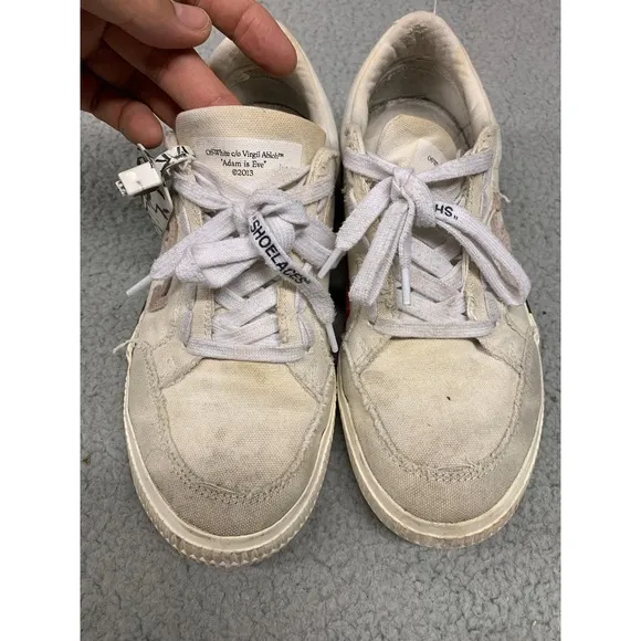 Off-White Vulcanized Low Canvas Sneakers Size 37 White Black Arrows Stripe Sole
