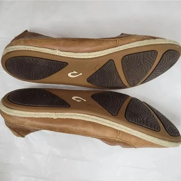 Olukai leather slip on Esperellda Flats W9