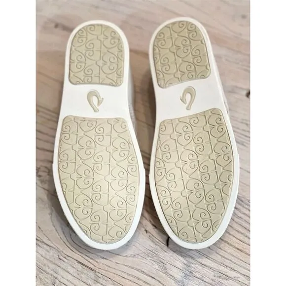 Olukai Pehuea Women's Slip-On Shoes Beige Mesh Flats Size 7