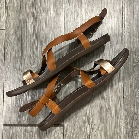 Olukai Upena Brown Leather &amp; Gold Adjustable Strap Sandals size 10