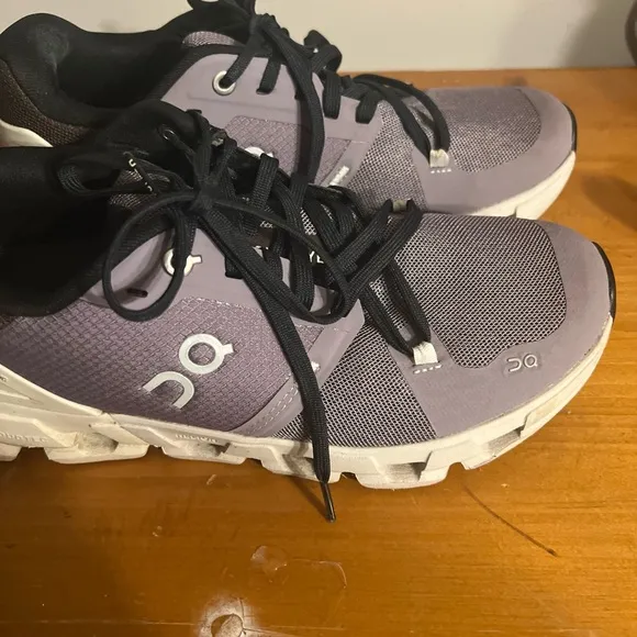 On Men’s Cloudflyer 4 Running Size 7.5 W Shark Pearl |71.98094|