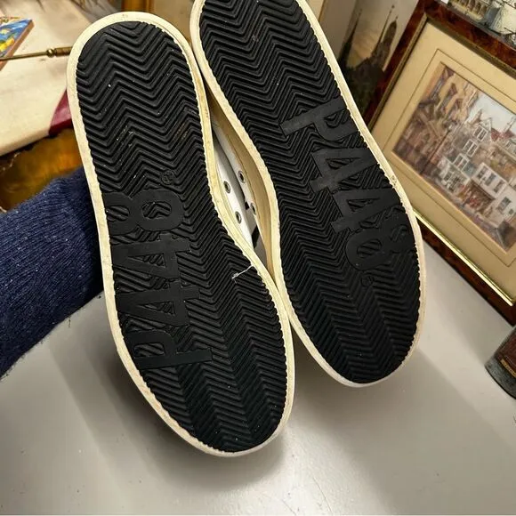 P448, John Sneakers 40 / 9.5 women’s white sneakers