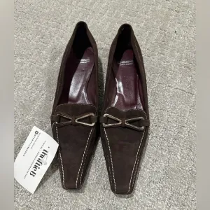 Paco Ricardo BASICS vintage brown suede loafers, 37 (women’s 6.5-7)