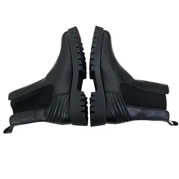 Pajar Nureia Chelsea Boots Black Pull On