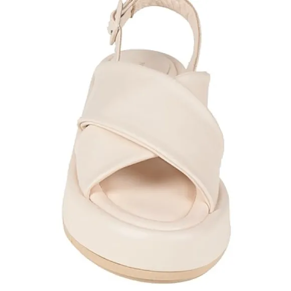 PALOMA BARCELÓ SANDALS.  Size 39.  Like new in great condition.