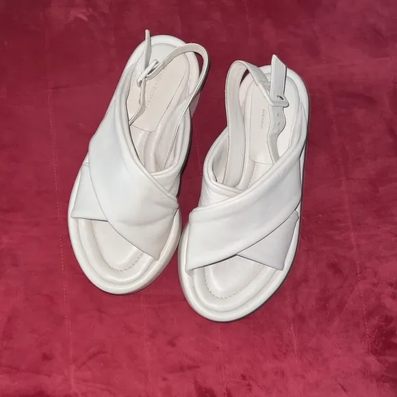 PALOMA BARCELÓ SANDALS.  Size 39.  Like new in great condition.