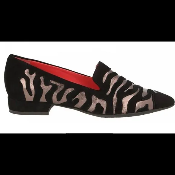 Pas De Rouge “Janet2” Animal Print Loafers
