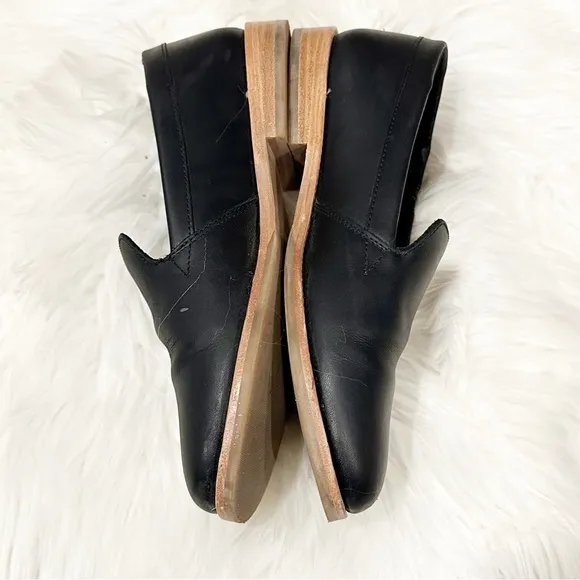 Patina Portland Leather Goods Black Slip on Flats