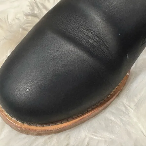 Patina Portland Leather Goods Black Slip on Flats