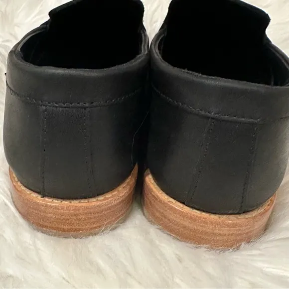 Patina Portland Leather Goods Black Slip on Flats