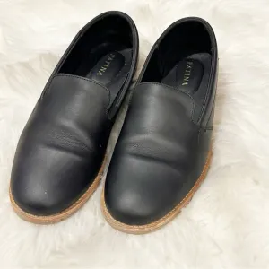Patina Portland Leather Goods Black Slip on Flats