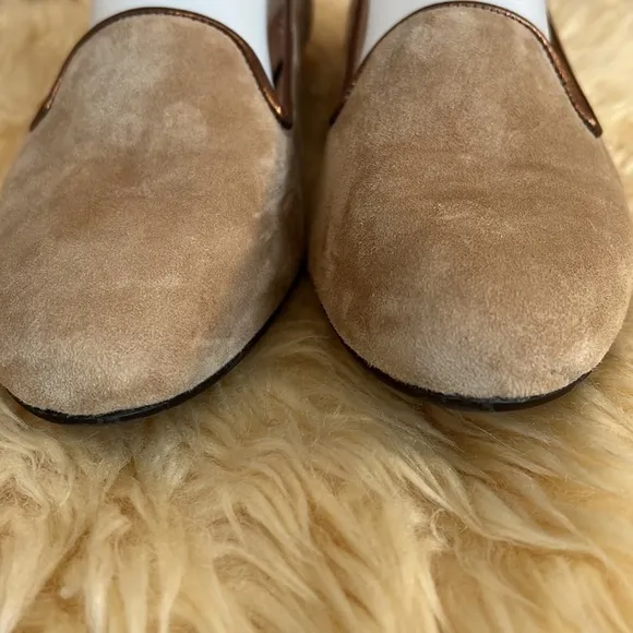 Patricia Green Beige Suede Loafers Sz-6