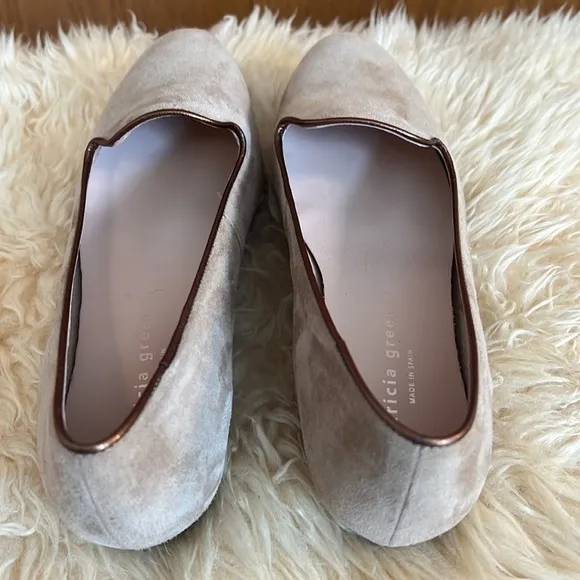 Patricia Green Beige Suede Loafers Sz-6