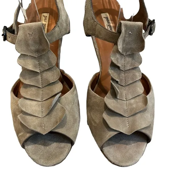 Paul Green Lava T-strap Taupe Suede Ruffle Platform Heels Sandals