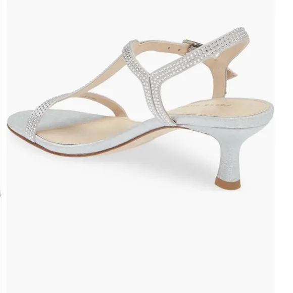 Pelle Moda NEW! Sz 9 Iya T-Strap Silver Strappy Granny Heel Sandals