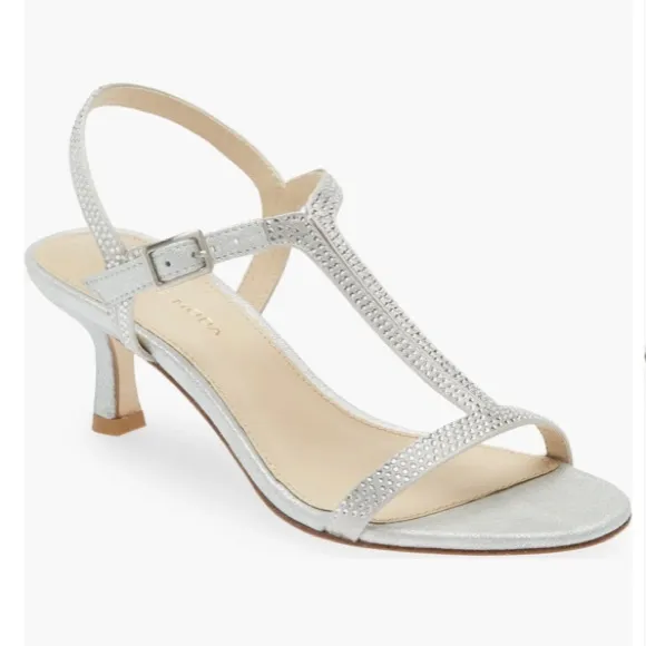 Pelle Moda NEW! Sz 9 Iya T-Strap Silver Strappy Granny Heel Sandals
