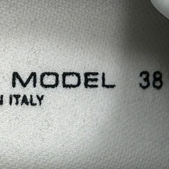 Phillippe Model Paris Low White Sneakers Temple