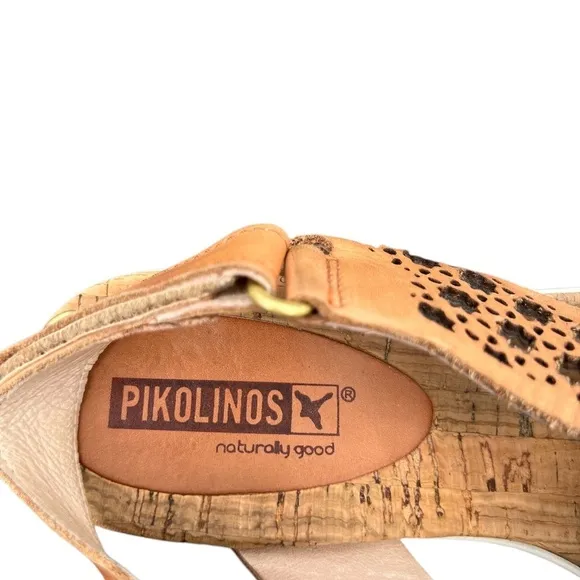 Pikolinos Leather Sandals with adjustable back strap. Size 38/7.5