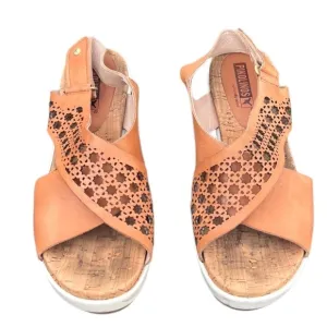 Pikolinos Leather Sandals with adjustable back strap. Size 38/7.5