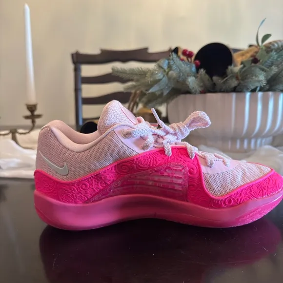 Pink Sneakers with Cushioned Sole and Mesh Design