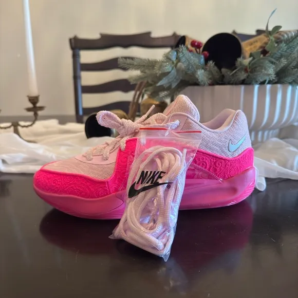 Pink Sneakers with Cushioned Sole and Mesh Design