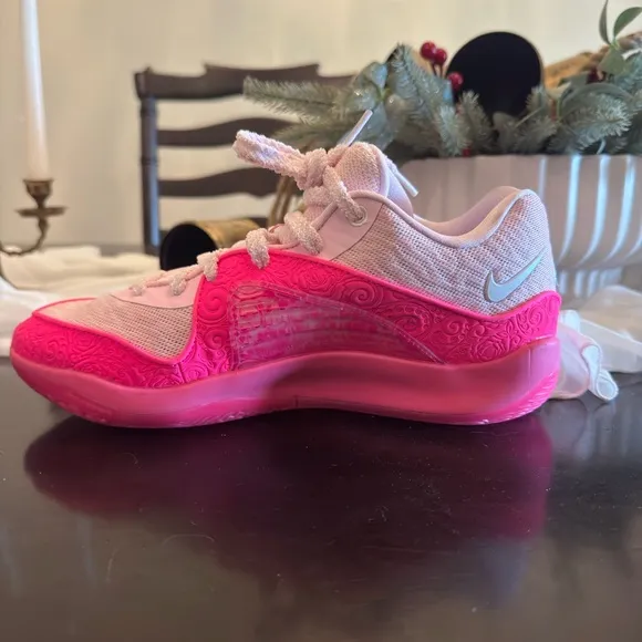 Pink Sneakers with Cushioned Sole and Mesh Design