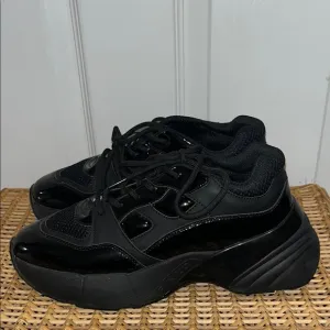 PINKO Rubino 2 patent black sneakers