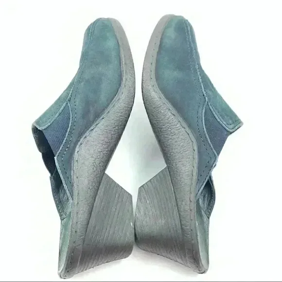 Portania clogs size 39 navy blue nubuck suede