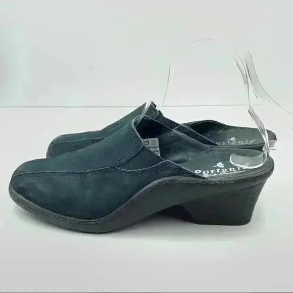 Portania clogs size 39 navy blue nubuck suede