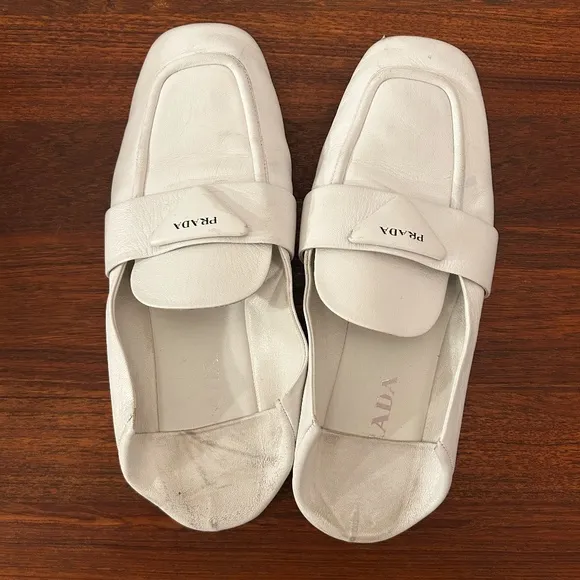 PRADA LOAFERS (SLIDES)