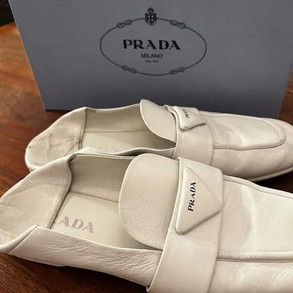 PRADA LOAFERS (SLIDES)